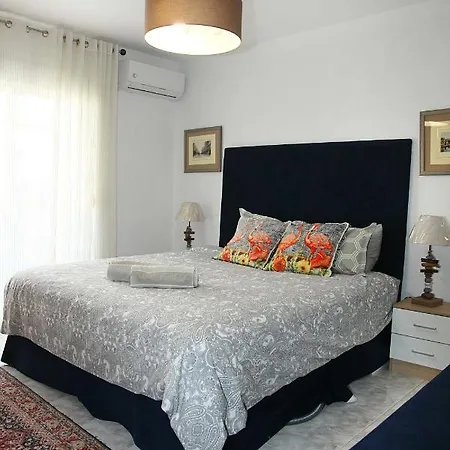 Ammos Lux *