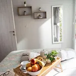 Ammos Lux Apartamento Agia Triada (Thessaloniki)