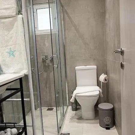 Ammos Lux شقة *