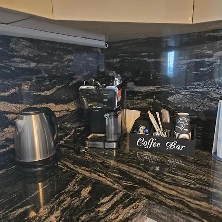 Ammos Lux Apartament *