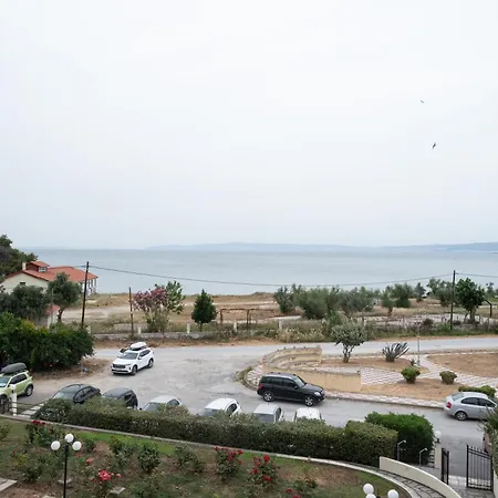Ammos Lux Apartment *